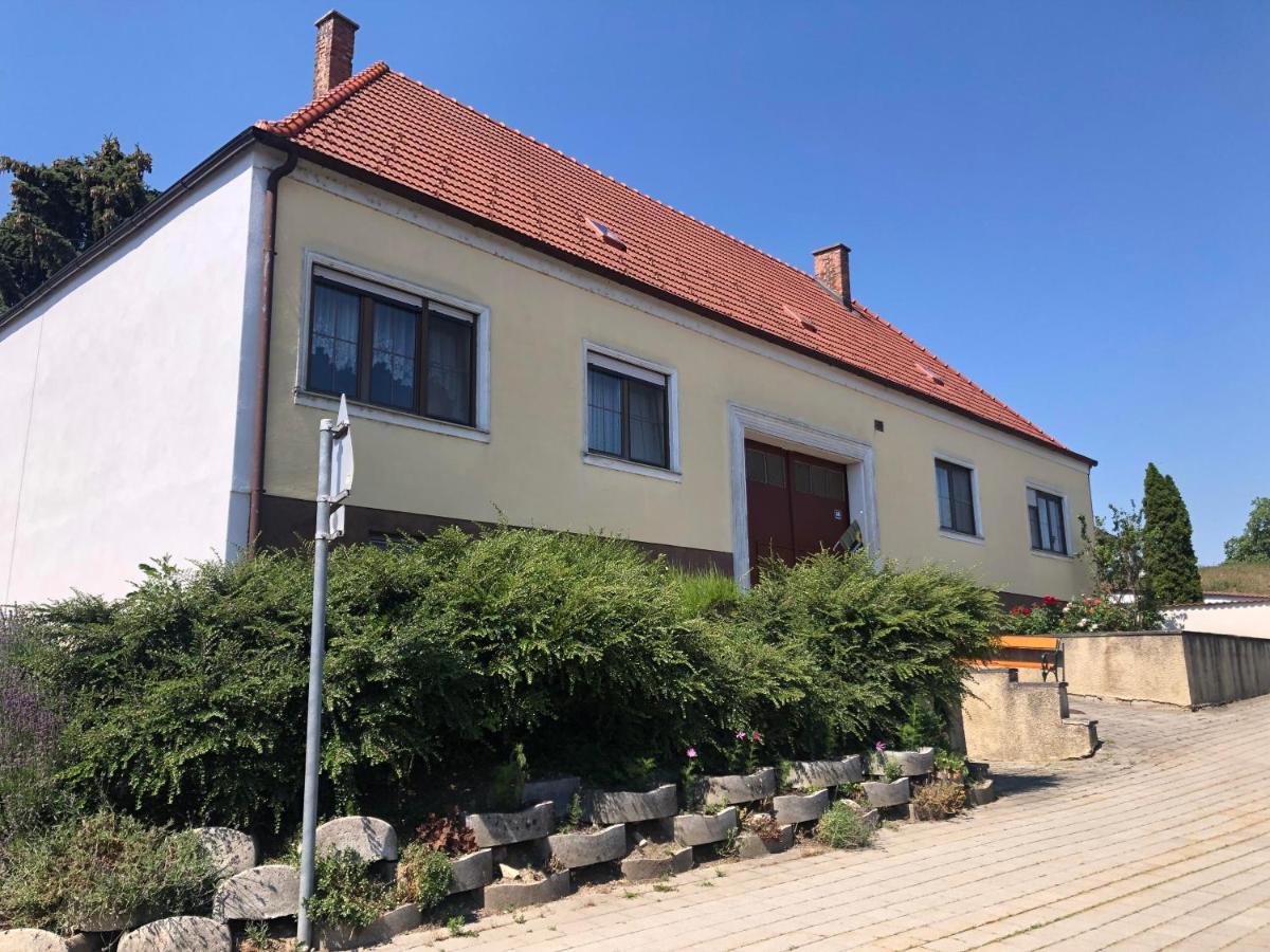 Das Kleine Haus Breitenbrunn  Exterior photo